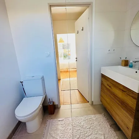 ベッド・アンド・ブレックファスト Chez Karine & Eric ル・テック