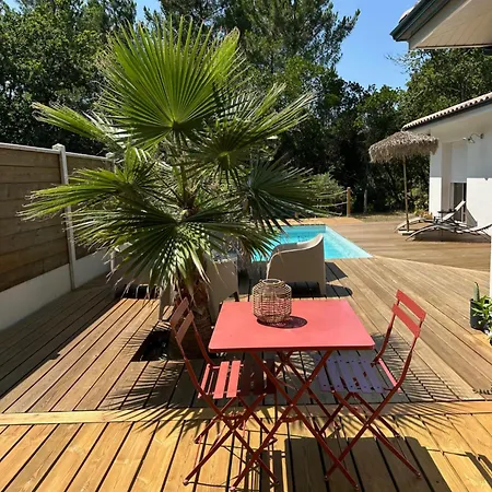 Chez Karine & Eric ベッド・アンド・ブレックファスト